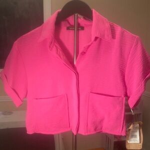 Vertiche pink cropped blouse sized XS. NWT.